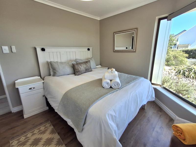 4 Bedroom Property for Sale in Britannia Bay Western Cape